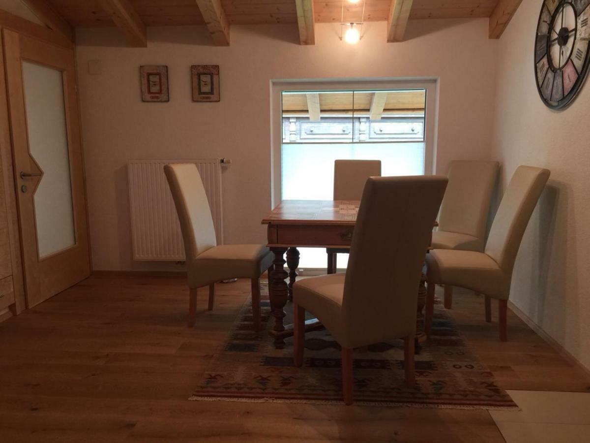 Appartement Haus Tschirgantblick à Tarrenz Extérieur photo
